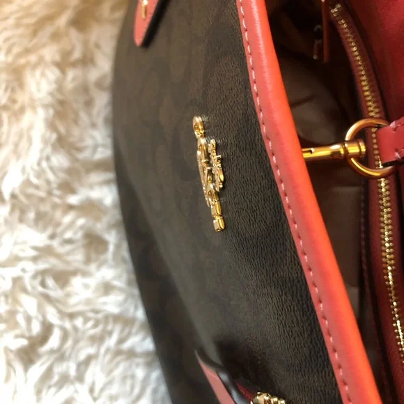 Coach Drawstring Carryall Signature Canvas Purse - Picture 14 of 16